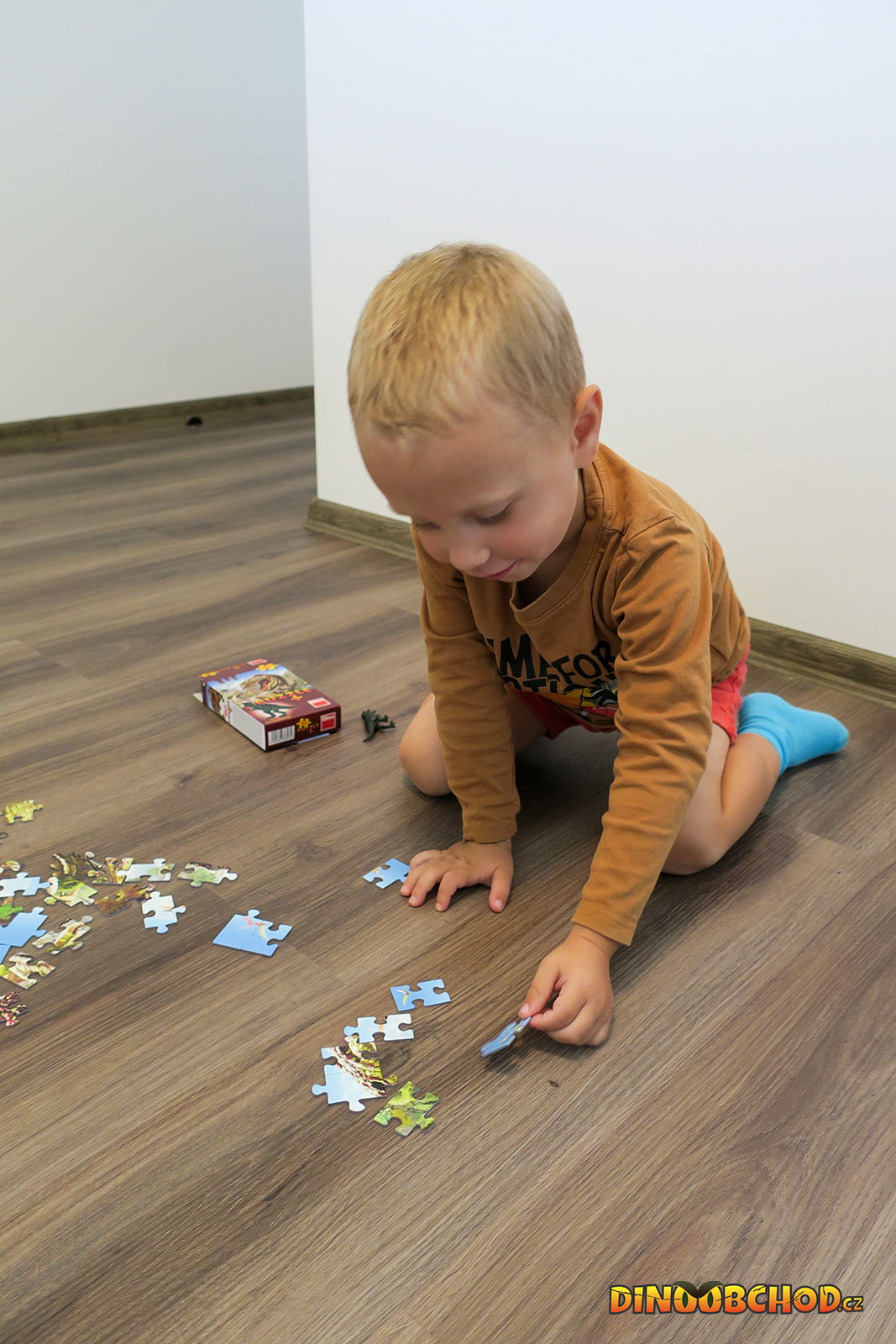 Puzzle č. 3 Brachiosaurus 60 dielikov + figúrka ZADARMO, fotografia 4